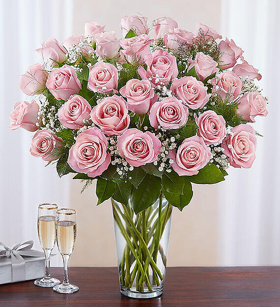 Ultimate Elegance&amp;trade; Long Stem Pink Roses